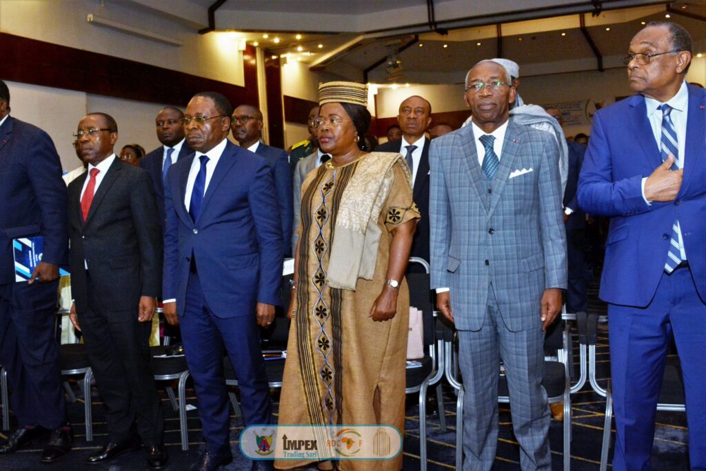 Cérémonie Officielle de Signature Tripartite Etat Du Cameroun - Impex Trading Sarl - Investisseurs