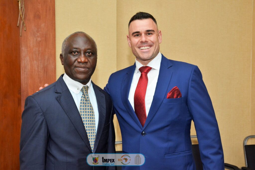 Cérémonie Officielle de Signature Tripartite Etat Du Cameroun - Impex Trading Sarl - Investisseurs