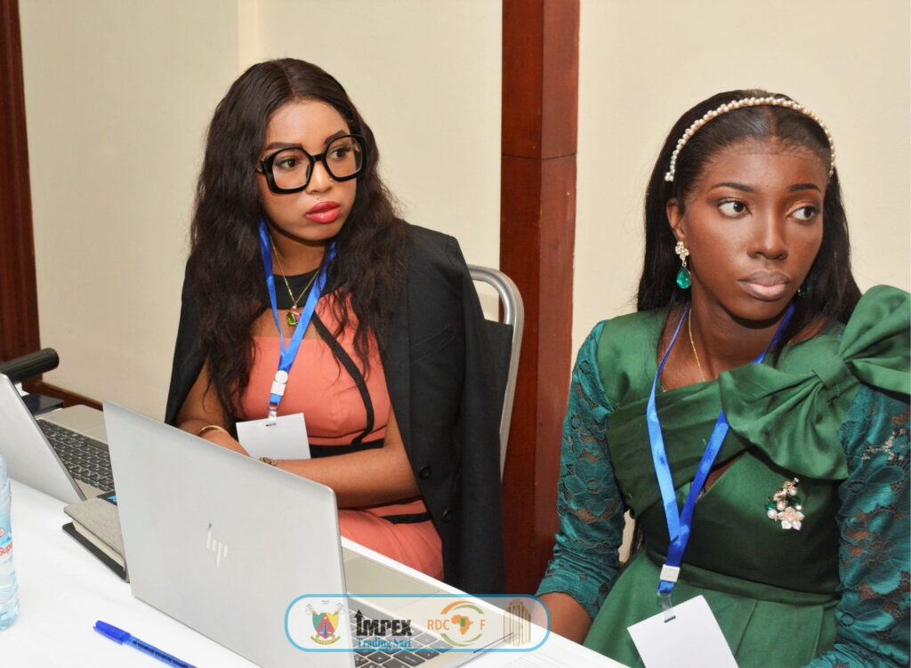 Cérémonie Officielle de Signature Tripartite Etat Du Cameroun - Impex Trading Sarl - Investisseurs